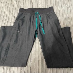 Figs Kade Cargo Scrub Pants